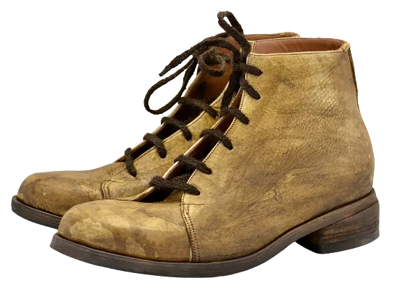 Asym derby boot  |  Clay stain | Yak