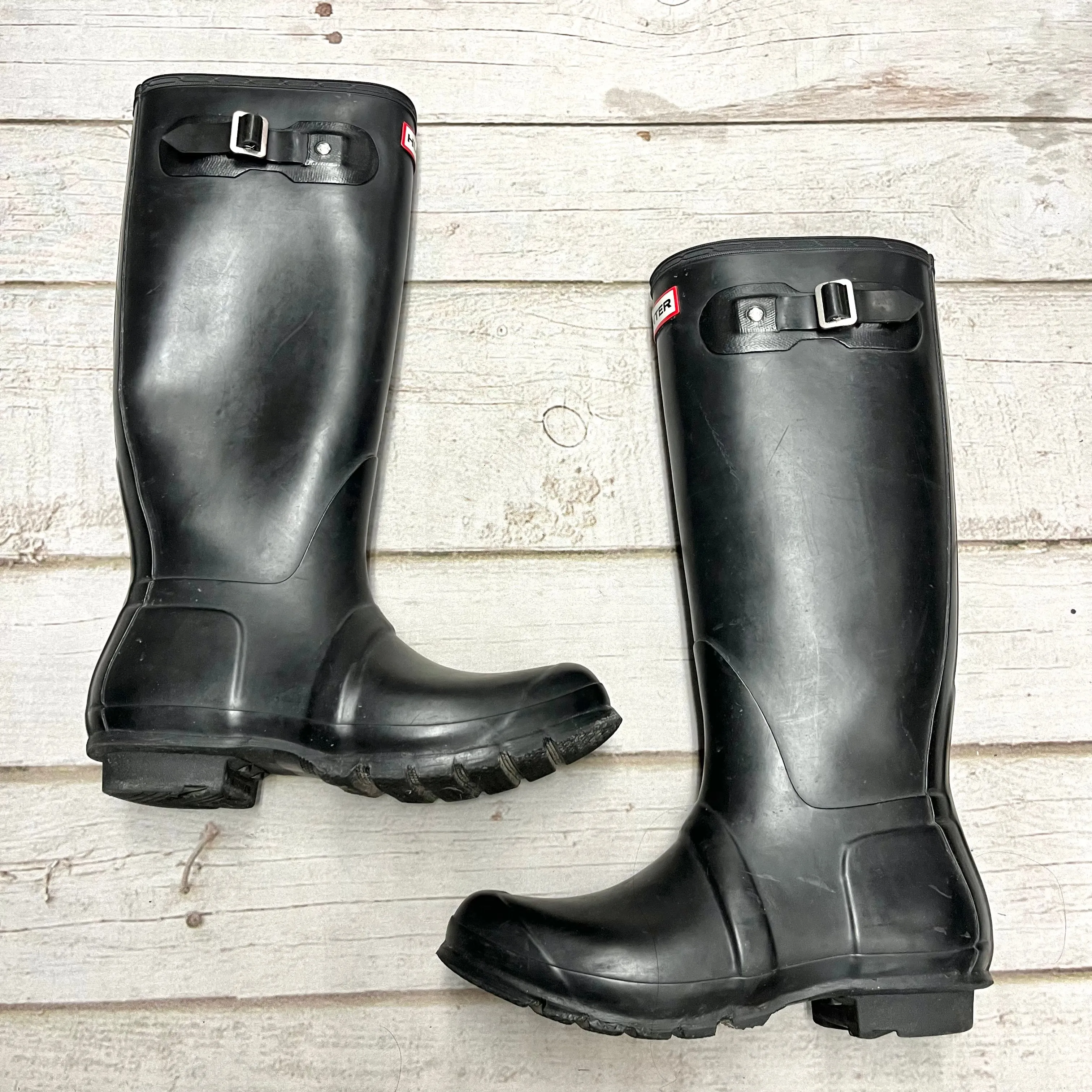 Boots Rain By Hunter  Size: 7