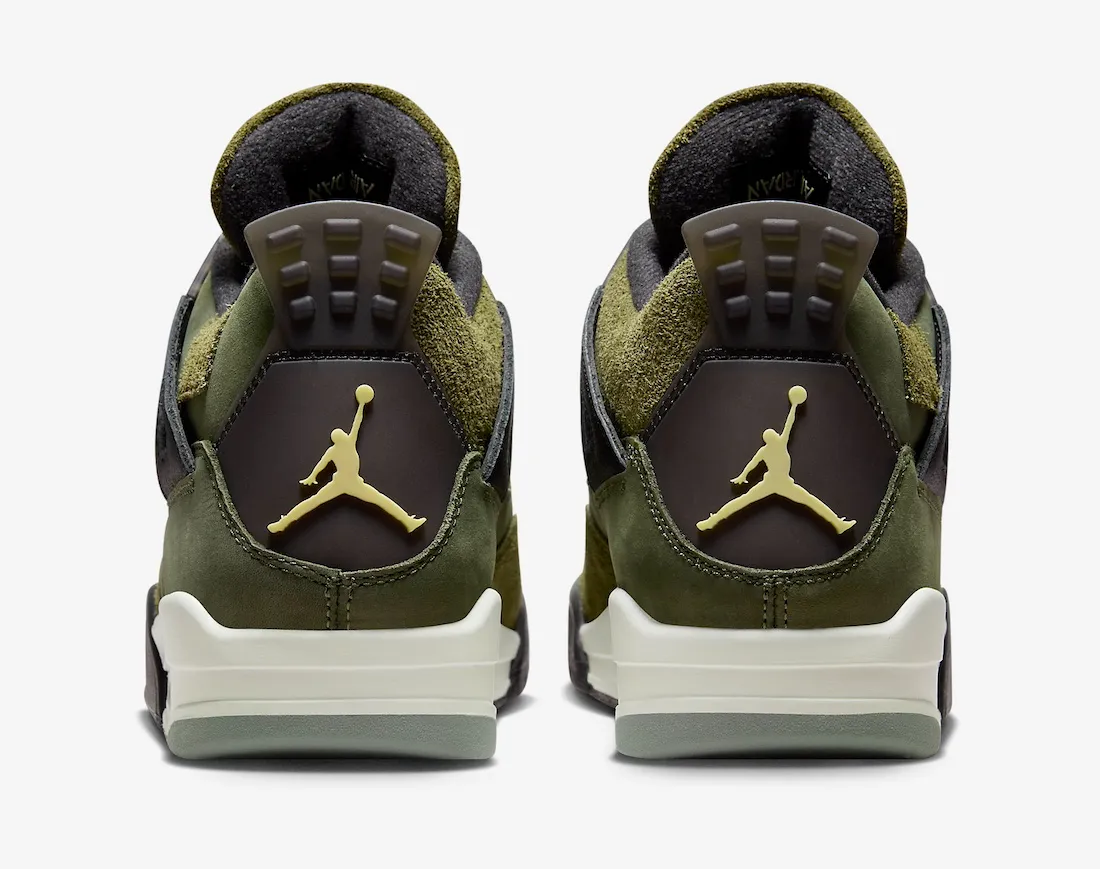 Nike Men's Jordan 4 Retro SE Shoes - Medium Olive / Pale Vanilla / Khaki / Black / Sail